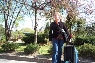 Ali in Sultanahmet with Blue Mosque in the background (click for full size)